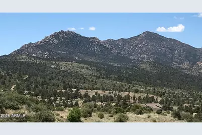 17327 S Rocky Boy Way #71, Peeples Valley, AZ 86332 - Photo 1