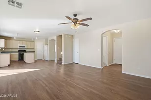 6401 W Riva Rd, Phoenix, AZ 85043 - Photo 9