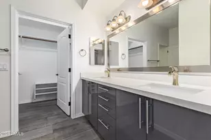 7887 N 16th St, Phoenix, AZ 85020 - Photo 17