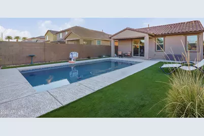 9142 W Sells Drive, Phoenix, AZ 85037 - Photo 1