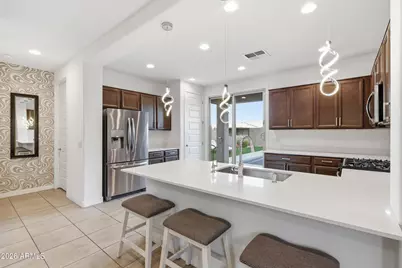 9142 W Sells Drive, Phoenix, AZ 85037 - Photo 13