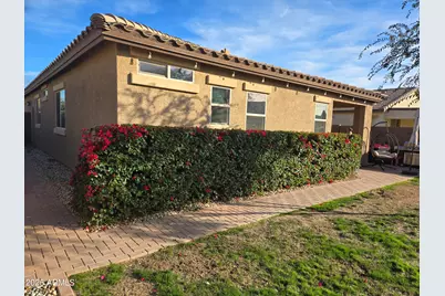 8676 N 172nd Drive, Waddell, AZ 85355 - Photo 7