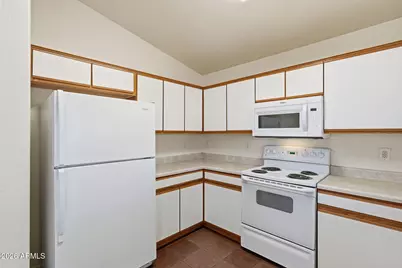 2662 W Sawtooth Way, San Tan Valley, AZ 85144 - Photo 9