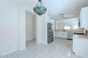 15224 W Desert Hills Dr, Surprise, AZ 85379 - Photo 15