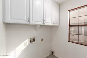 1922 E Palomino Dr, Tempe, AZ 85284 - Photo 35