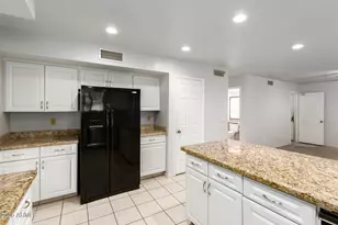 1922 E Palomino Dr, Tempe, AZ 85284 - Photo 19