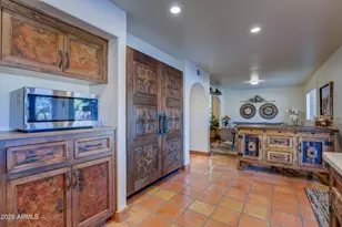 8944 E Cave Creek Road E, Carefree, AZ 85377 - Photo 21