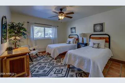 8944 E Cave Creek Road E, Carefree, AZ 85377 - Photo 31