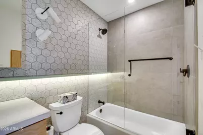 8544 E Keim Drive, Scottsdale, AZ 85250 - Photo 35