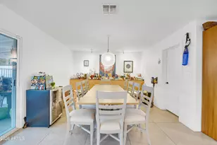 8544 E Keim Dr, Scottsdale, AZ 85250 - Photo 11