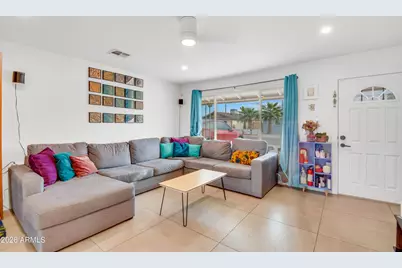 8544 E Keim Drive, Scottsdale, AZ 85250 - Photo 5