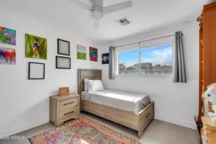 8544 E Keim Dr, Scottsdale, AZ 85250 - Photo 25