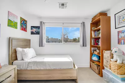 8544 E Keim Drive, Scottsdale, AZ 85250 - Photo 25