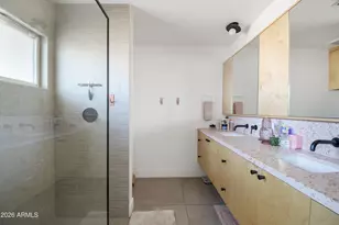 8544 E Keim Dr, Scottsdale, AZ 85250 - Photo 31