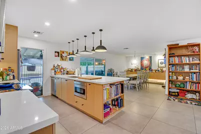 8544 E Keim Drive, Scottsdale, AZ 85250 - Photo 19