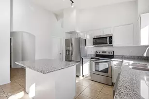 10006 N 7th Pl, Phoenix, AZ 85020 - Photo 9