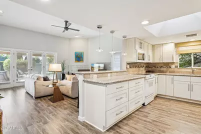 3015 E Coolidge Street #10, Phoenix, AZ 85016 - Photo 3