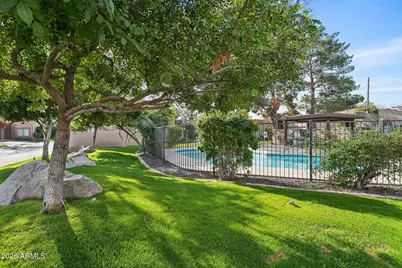 3015 E Coolidge Street #10, Phoenix, AZ 85016 - Photo 27