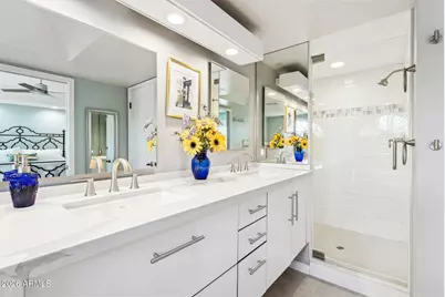 3015 E Coolidge Street #10, Phoenix, AZ 85016 - Photo 17