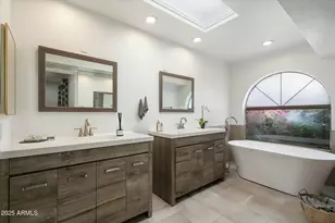 7245 E Buena Terra Way, Scottsdale, AZ 85250 - Photo 9