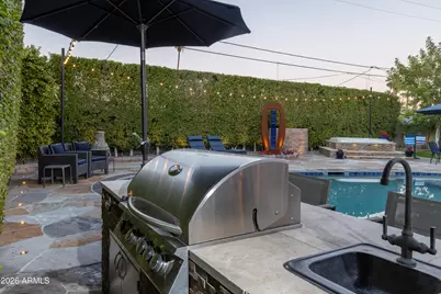 502 E Kaler Drive, Phoenix, AZ 85020 - Photo 35