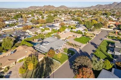 502 E Kaler Drive, Phoenix, AZ 85020 - Photo 47