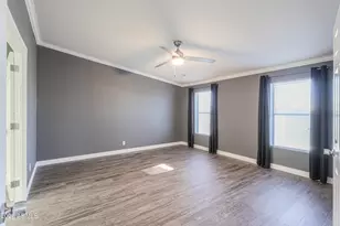 10463 N 90th Ave, Peoria, AZ 85345 - Photo 29