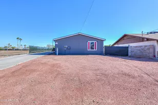 10463 N 90th Ave, Peoria, AZ 85345 - Photo 15