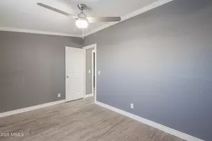 10463 N 90th Ave, Peoria, AZ 85345 - Photo 21