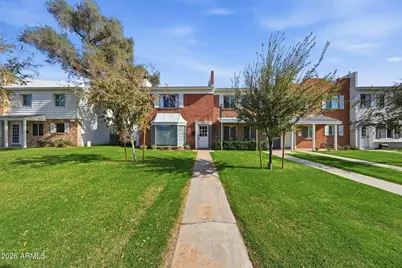 4439 N 40th Street, Phoenix, AZ 85018 - Photo 1