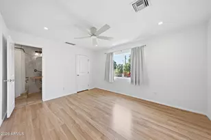 4439 N 40th St, Phoenix, AZ 85018 - Photo 17