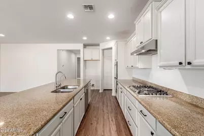 21294 W Berkeley Road, Buckeye, AZ 85396 - Photo 11