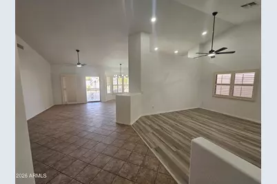 8824 W Custer Lane, Peoria, AZ 85381 - Photo 15