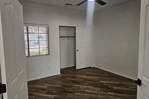 8824 W Custer Ln, Peoria, AZ 85381 - Photo 17