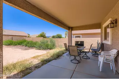 18182 W Desert Lane, Surprise, AZ 85388 - Photo 27