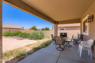 18182 W Desert Ln, Surprise, AZ 85388 - Photo 27