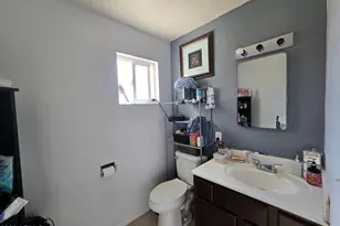 8425 S 6th Ave, Phoenix, AZ 85041 - Photo 9