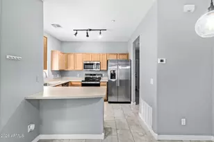 805 S Sycamore St, Mesa, AZ 85202 - Photo 11