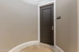 2211 E Camelback Rd, Phoenix, AZ 85016 - Photo 49