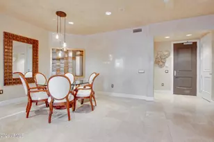 2211 E Camelback Rd, Phoenix, AZ 85016 - Photo 13