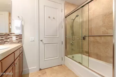 2211 E Camelback Road #Unit 106, Phoenix, AZ 85016 - Photo 23