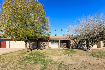 6218 W Wolf Street, Phoenix, AZ 85033 - Photo 1