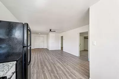 1344 E Pueblo Avenue, Phoenix, AZ 85040 - Photo 11