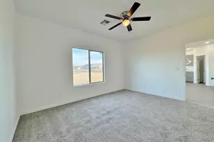 9022 W Torreon Dr, Arizona City, AZ 85123 - Photo 17