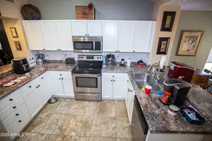 702 W Mesquite St, Gilbert, AZ 85233 - Photo 25