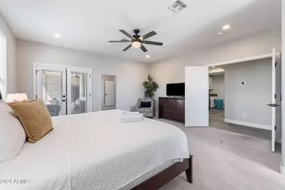 1920 E Aurelius Avenue, Phoenix, AZ 85020 - Photo 19