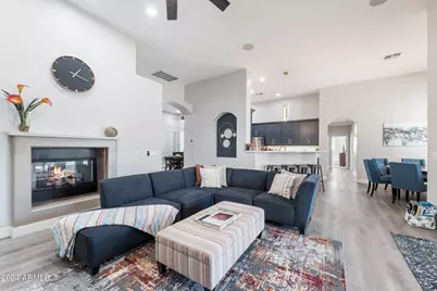 1920 E Aurelius Avenue, Phoenix, AZ 85020 - Photo 5