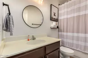 2032 E Windsong Dr, Phoenix, AZ 85048 - Photo 9