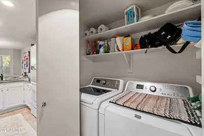 3154 E Wahalla Lane, Phoenix, AZ 85050 - Photo 25