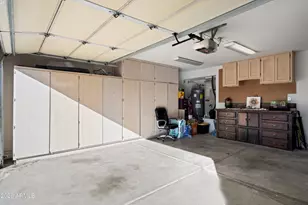 3154 E Wahalla Ln, Phoenix, AZ 85050 - Photo 33